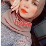 الصورة التانية بتوريك جسم الفرسه المحجبه وهي بتخلع التيشيرت